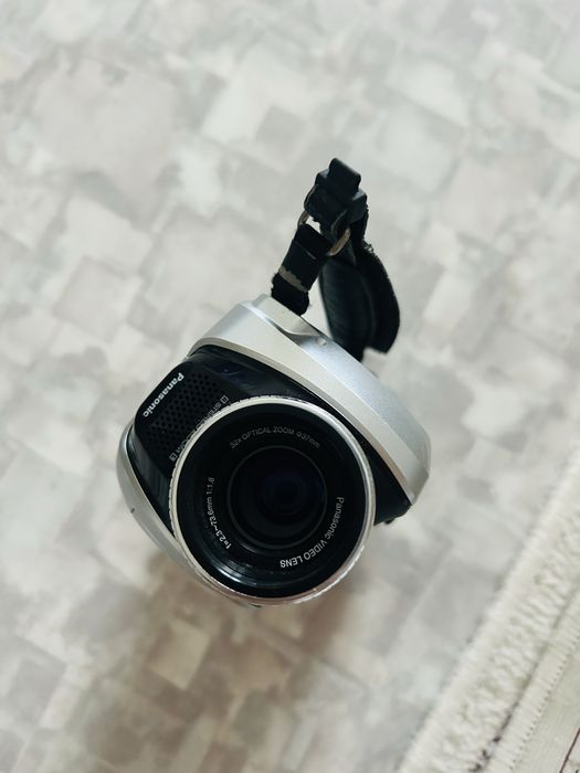 Продается видеокамера Panasonic SDR-H20.