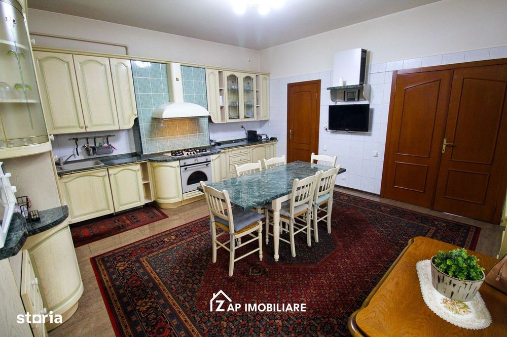 Unirii - Casa Zona Romcab -  400mp - 1259 mp teren - Garaj dublu - pis