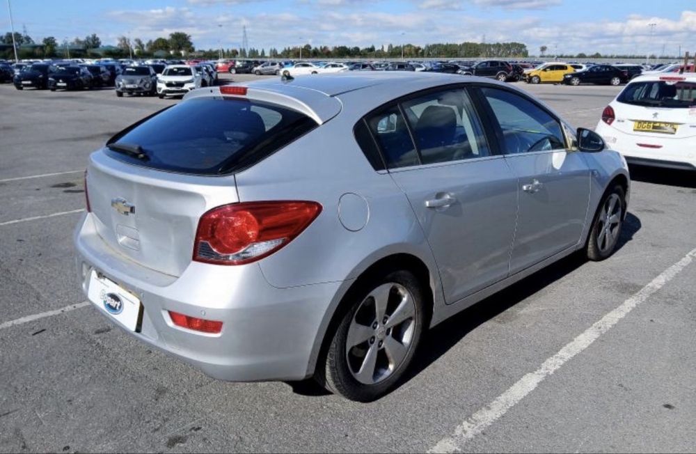 Dezmembrez Chevrolet Cruze 2.0d 163cp Z20D1