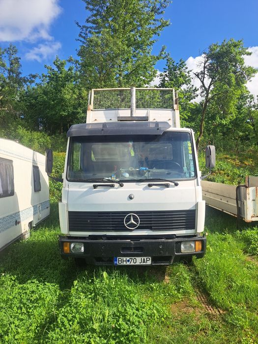 Mercedes benz 814 7.5 t basculabil