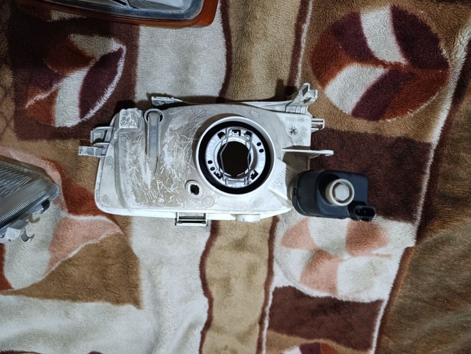 Фары на Опель астра F