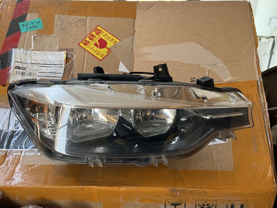 Vand Far Dreapta Bmw Seria 3 F30/F31 LCI Facelift