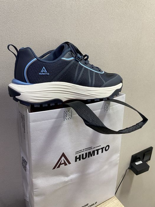 Кроссовки HUMTTO