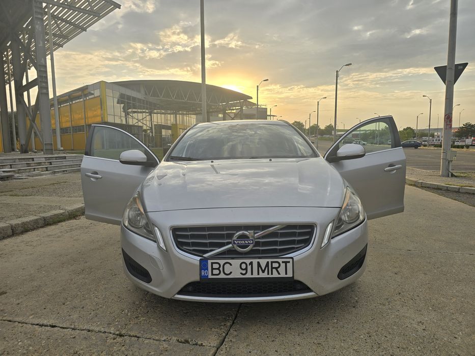 Volvo v60 d4 163 HP