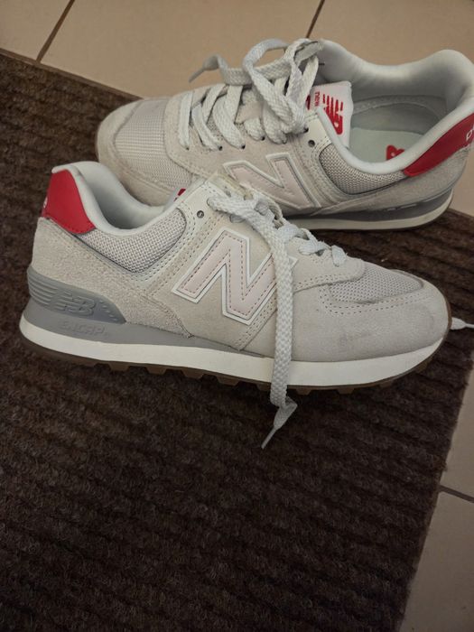 New Balance 574 - o singura purtare