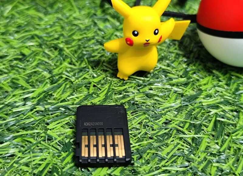 Pachet original Poke Ball Plus + Let's go Pikachu! + Figurina Pikachu