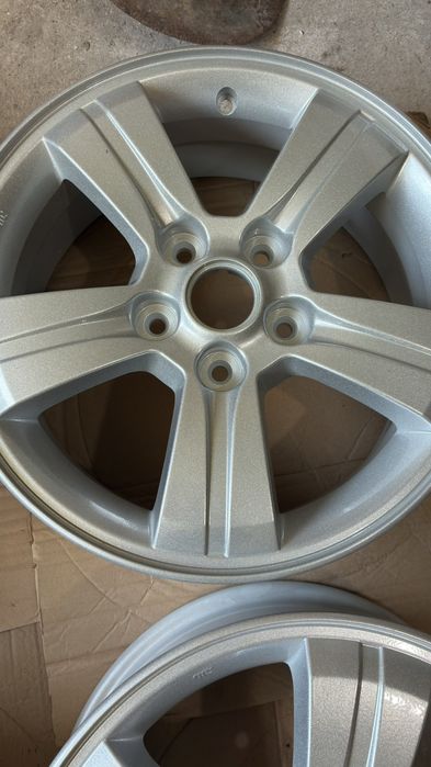 Продавам джанти 16
