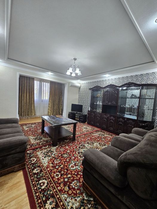 Аренда 3/3/9 Шастри Буюк Ипак Йули М.Горький Генерал петрова