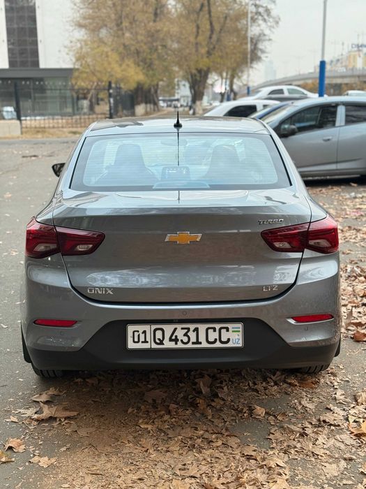 Chevrolet Onix 2023, LTZ, 27 000 км, АКПП — идеальное состояние
