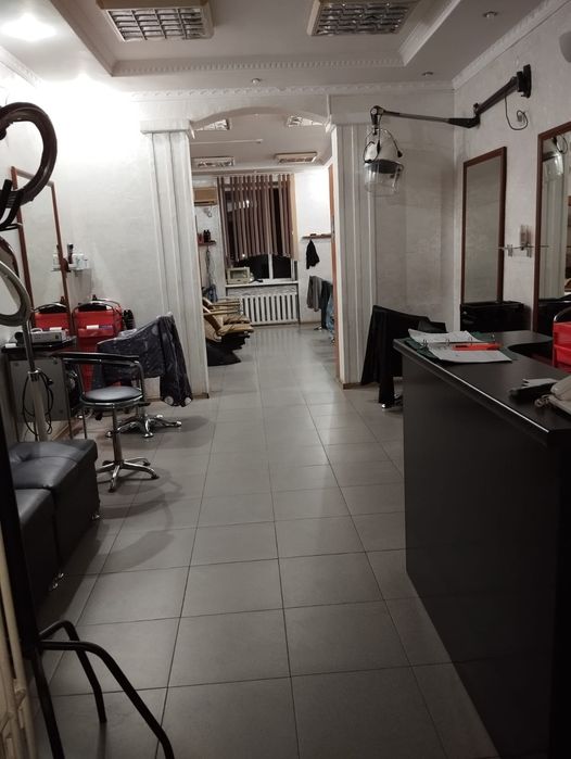 Продам салон красоты в центре