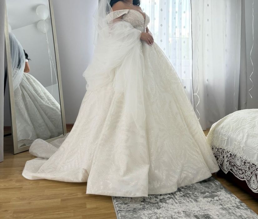 Rochie de mireasa!
