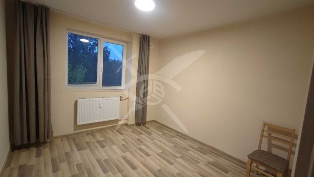 Дава се под наем Четиристаен апартамент в София, Слатина - 84 кв.м за 698.19 € - Снимка #7