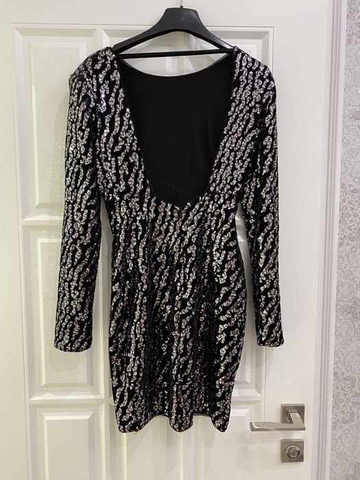 Продам платье!!