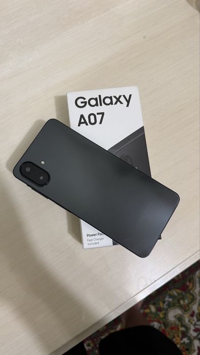 Samsung A07 yengi telefon