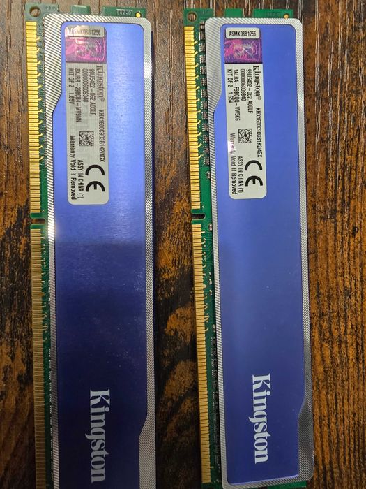 Memorie RAM DD3 - Kingston Hyper X blu 2 x 2Gb