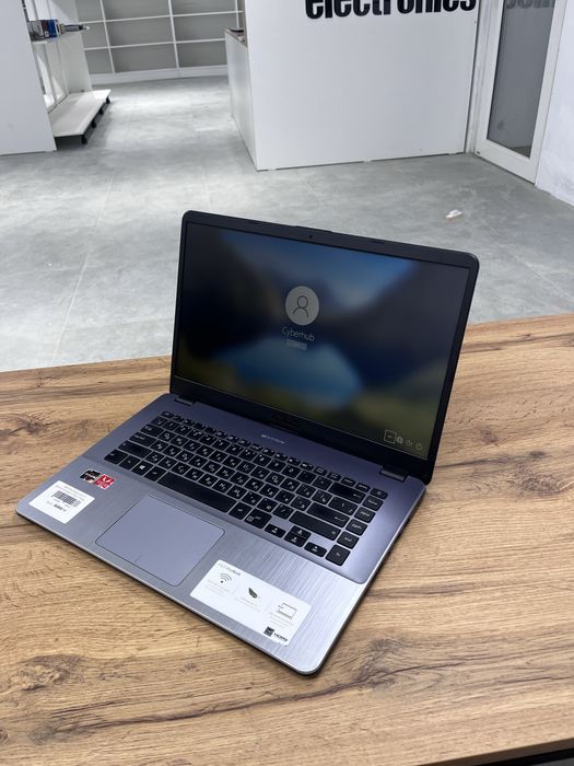 Ноутбук Asus Vivobook