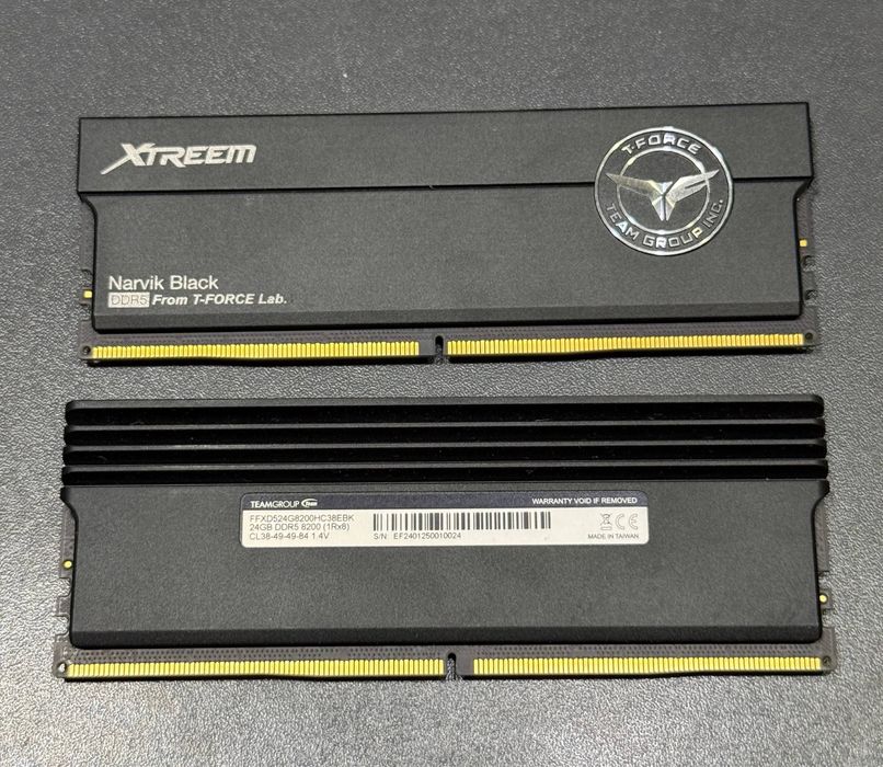 T-Force Extreem 24x2 8200MHZ