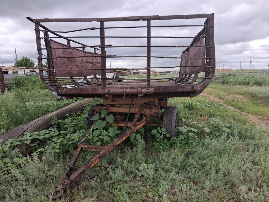 Продам прицеп- сеновозный