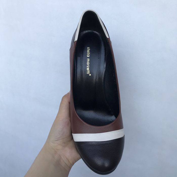 Продам кожаные туфли 38-39