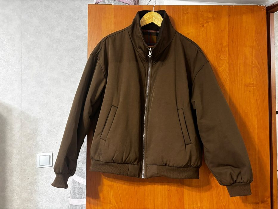 Продам куртку женскую,осеннюю.