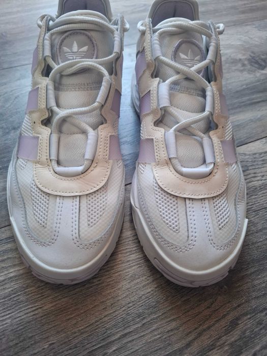 Маратонки Adidas