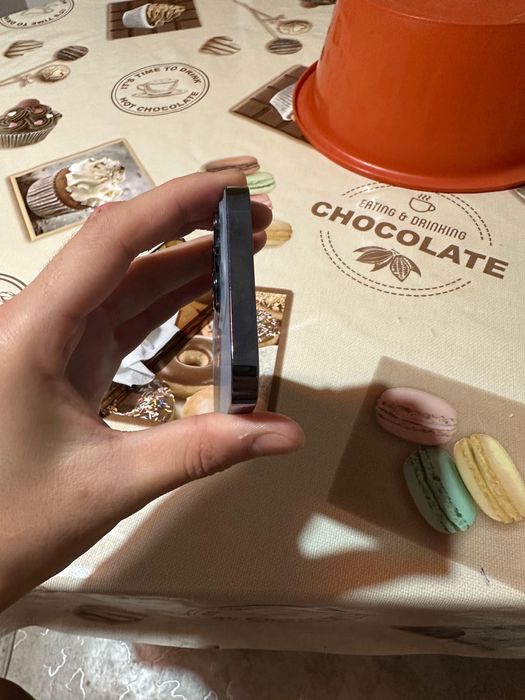 Продам айфон 13 про