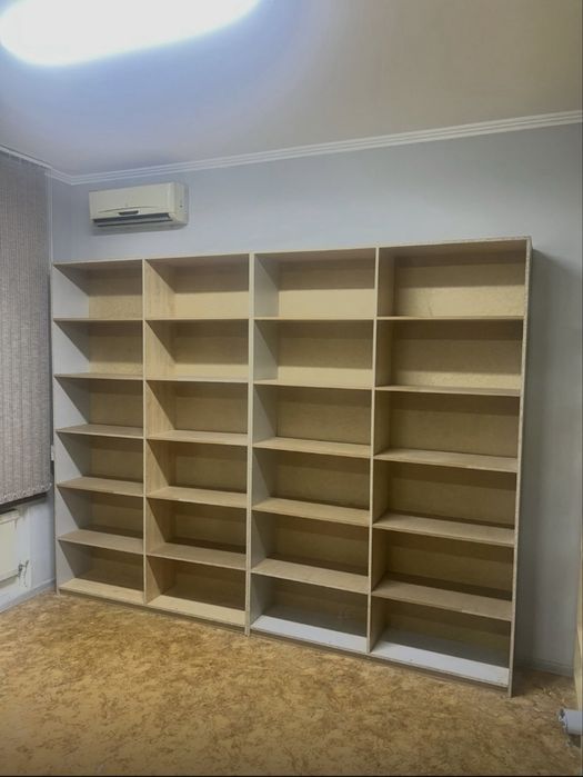 Продам полки под цветы, книги и т.д