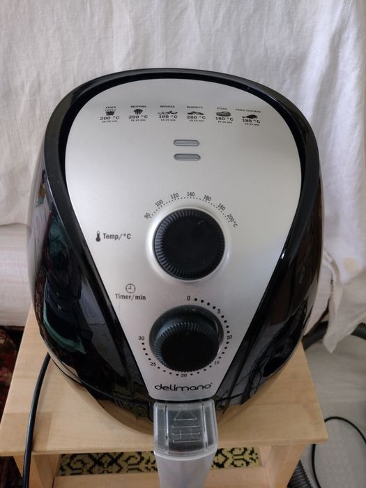 Airfrier Тефал малко използван