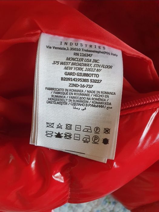 Combinezon Moncler salopeta blana naturala