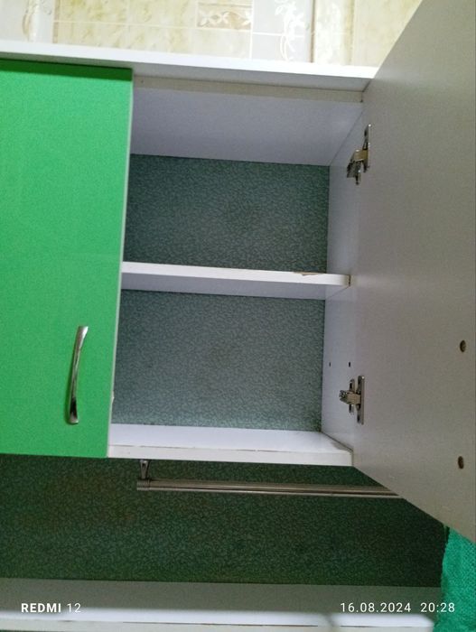 Продаю кухонный гарнитур