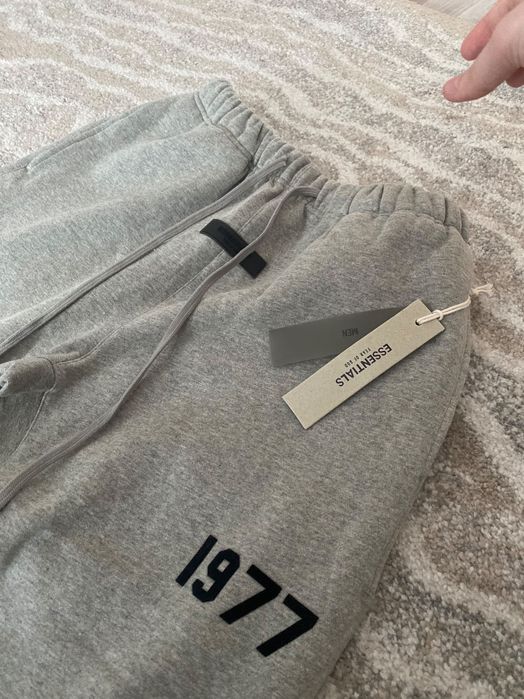 Pantaloni Essentials Fear of God 2023