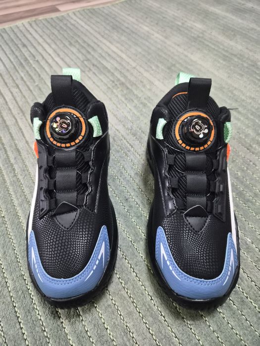 Кроссовки новые подростковые 36 р