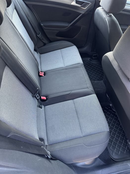 Curatare tapiterii auto/casa