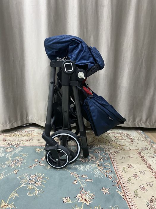 Продам детскую коляску