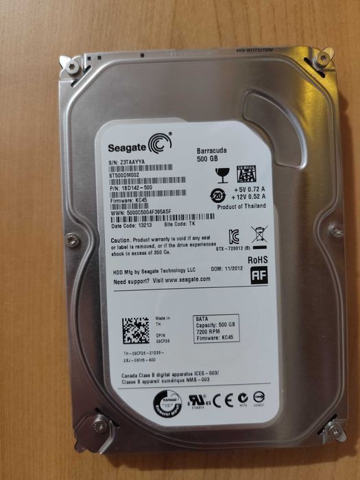 HDD Seagate Barracuda 500 GB+ cablu