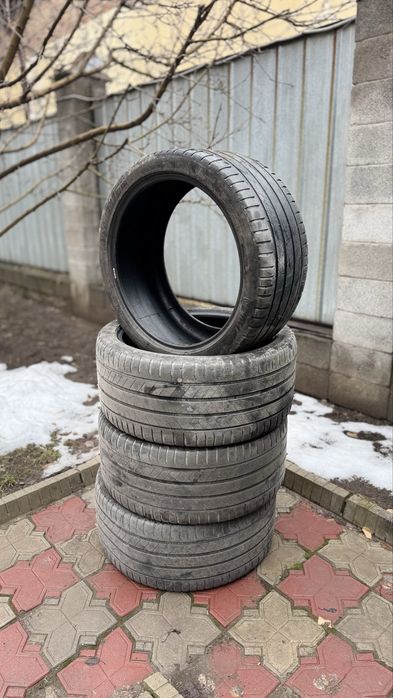 Michelin 295 35 R21