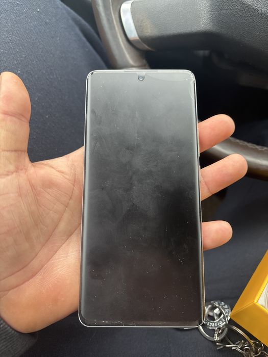 Vand urgent realmi 12 pro