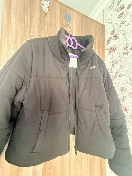 Продаю куртку в отличном состоянии