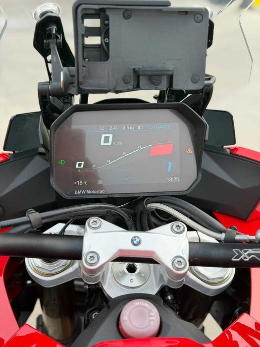 BMW S1000XR an 2022 + 3 cutii