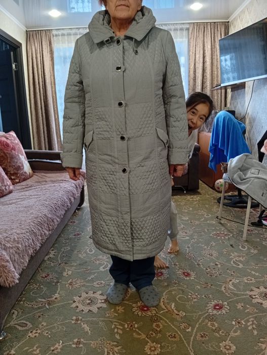 Продам пуховик! Зимний!!!