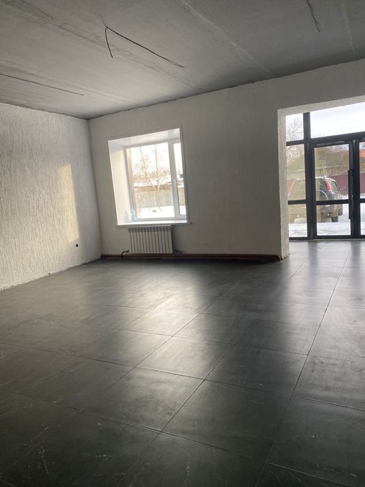 Сдам коммерческое помещение