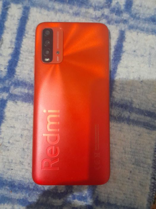 Срочно продам сотовый телефон