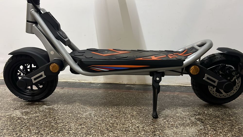Trotineta Electirca Kukirin A1, motor  800W