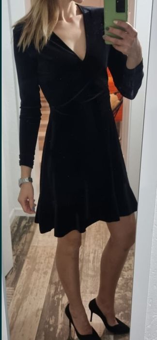 Rochie Reserved de catifea