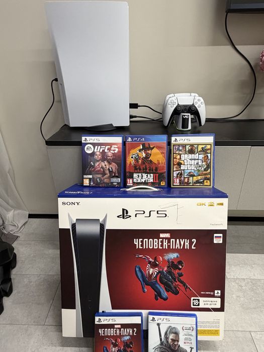 Срочно продам PlayStation 5+5 топовых игр