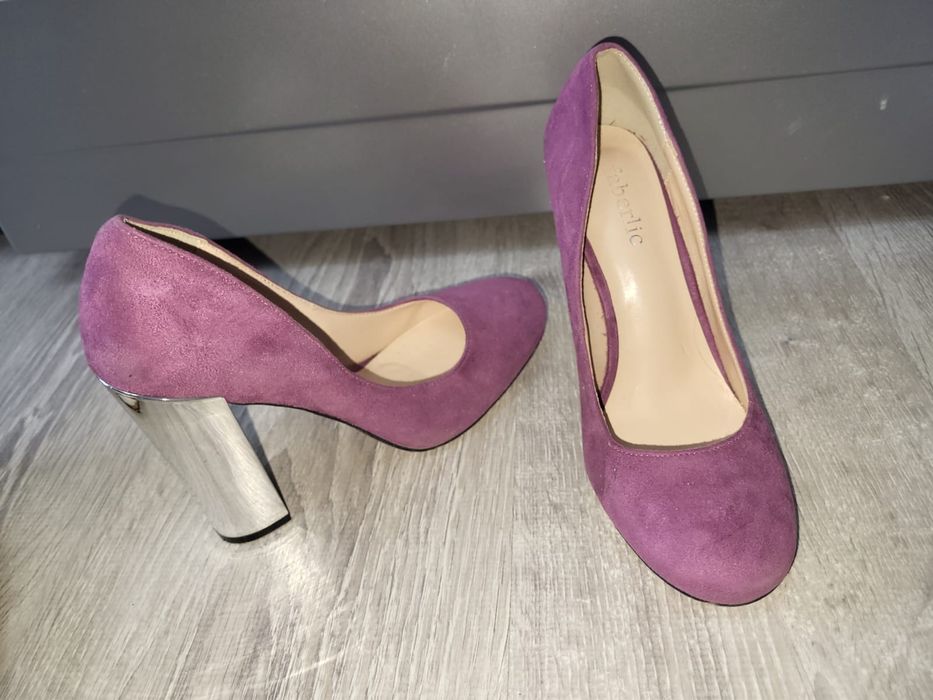 Женская обувь за 2000