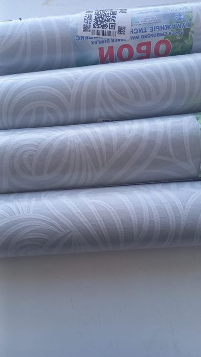 Обои для стены новая