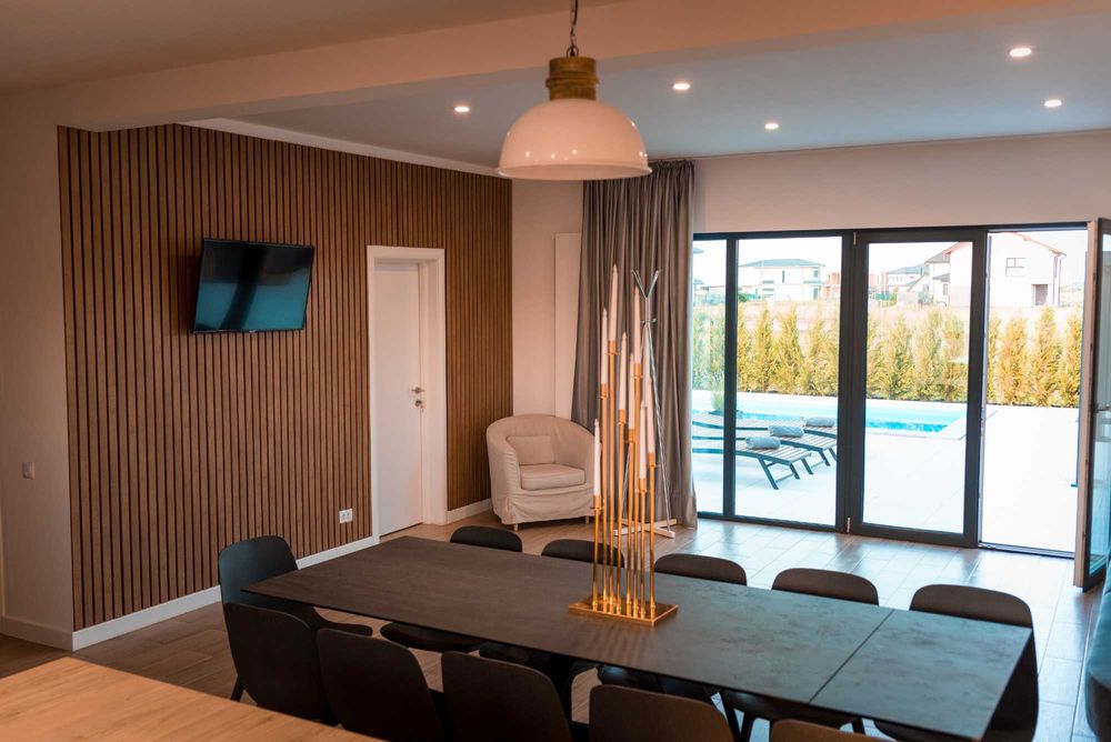 Vila/Casa de inchiriat Bucuresti regim hotelier jacuzzi cu/sauna /piscina casa petreceri