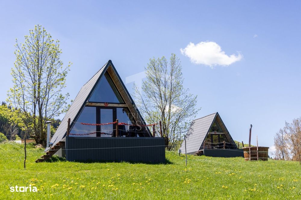 Fundata | Teren de vanzare | 7,656 mp + Cabane tip A Frame