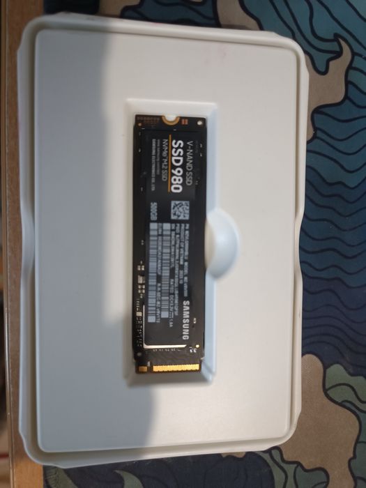 Продам Ssd новый не пользовался